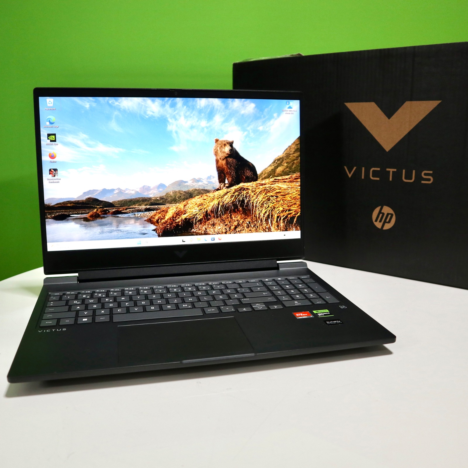 HP Victus Gaming Laptop 16-s0076ng · 512GB SSD · Gebraucht