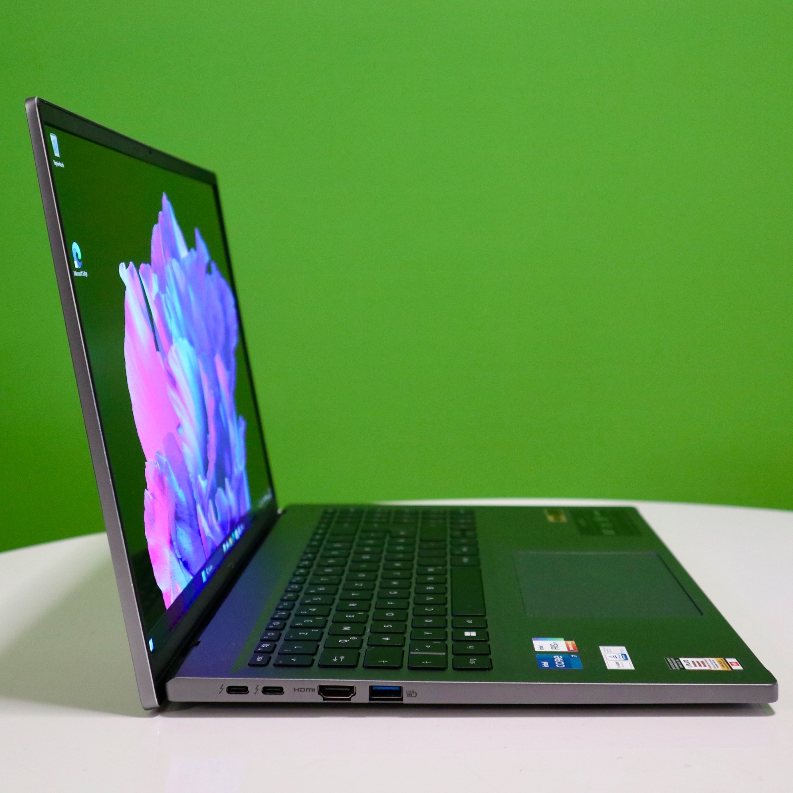 Acer Swift Go 16 i7-1355U 16GB 512GB NVMe OLED 3.2K