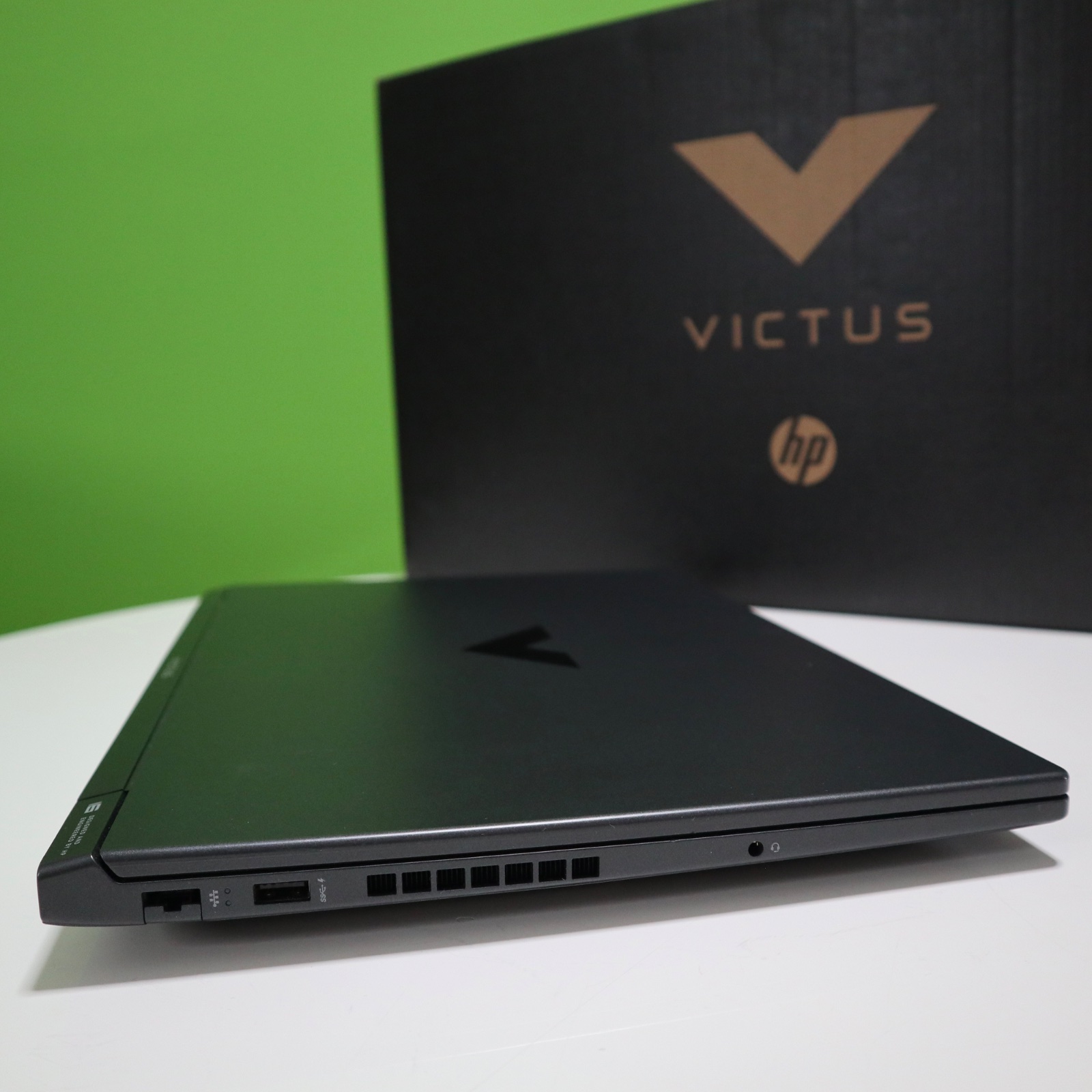 HP Victus Gaming Laptop 16-s0076ng · 512GB SSD · Gebraucht