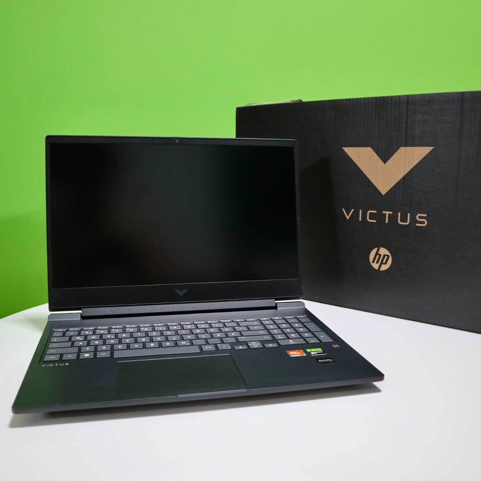 HP Victus Gaming Laptop 16-s0076ng · 512GB SSD · Gebraucht