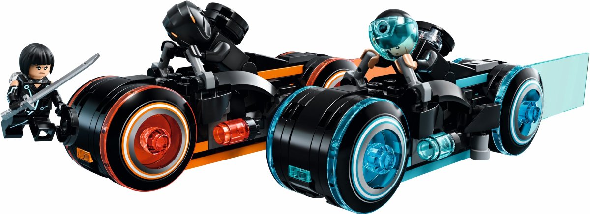 LEGO Ideas TRON: Legacy Set 21314 · 230 Teile · 3 Figuren (§25a)